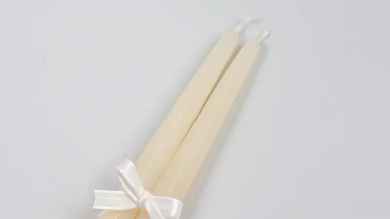 זוג נרות שבת שמנת